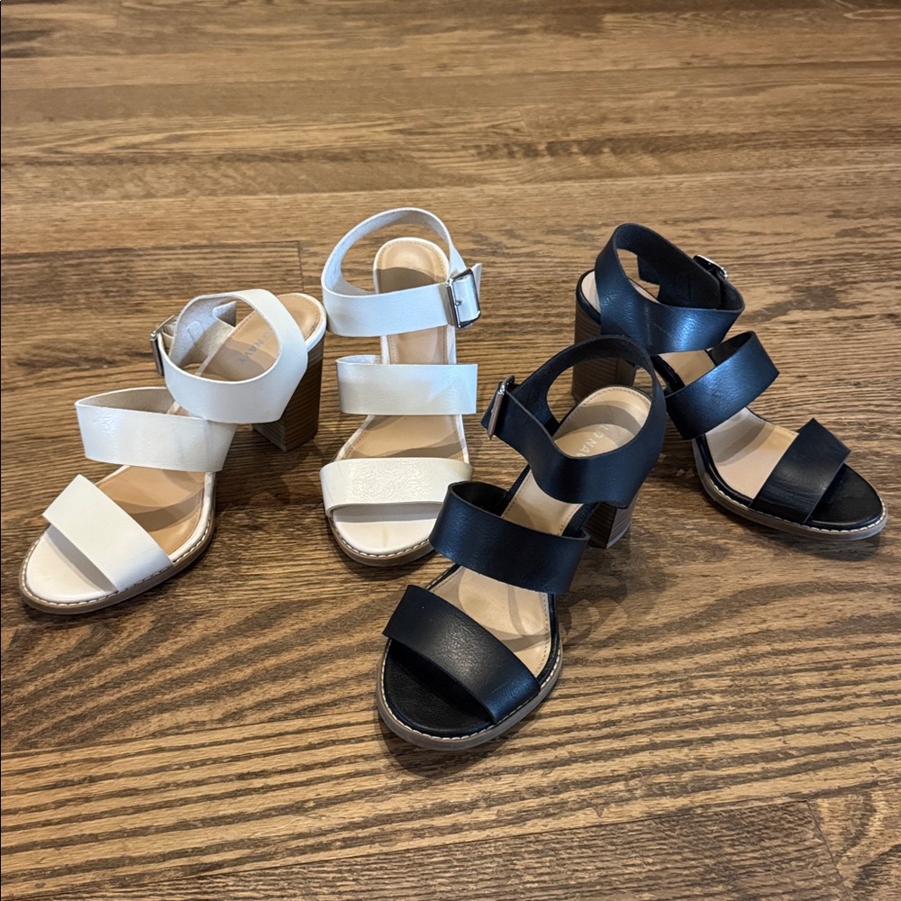 ✅ 2 pairs of Strappy Block heels in White and Black